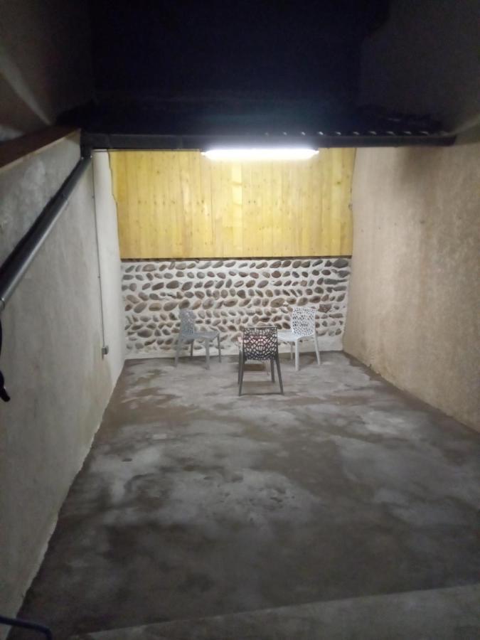 Au P'Tit Bonheur Apartamento Saint-Rambert-dʼAlbon Exterior foto